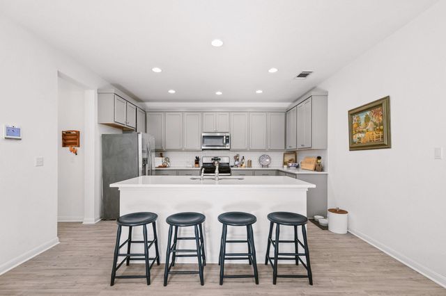 12403 Zenyatta DR, Buda, TX 78610