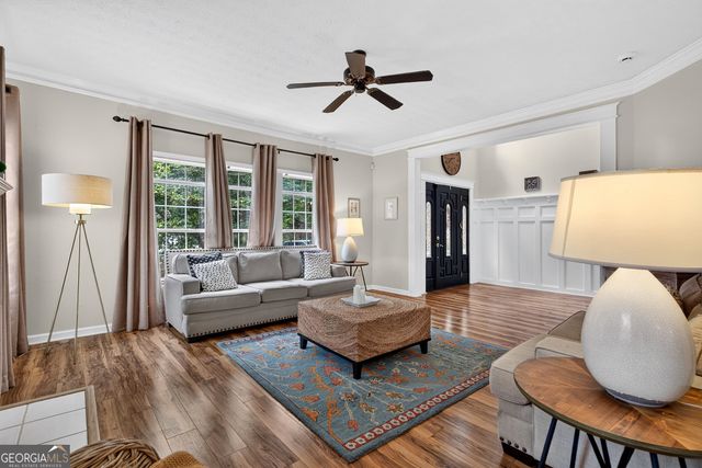 15 French Village Boulevard, Sharpsburg, GA 30277