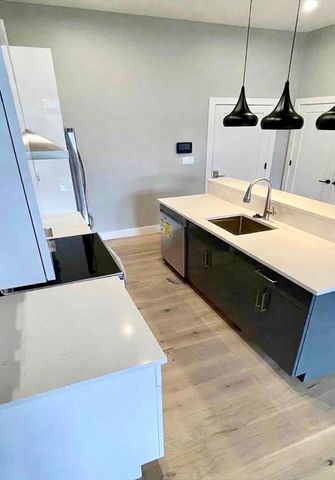 60 Cross Street 312, Somerville, MA 02145