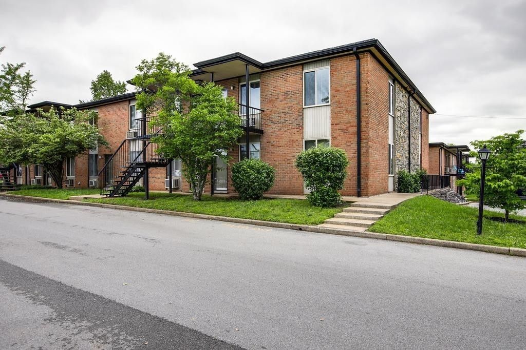 2601 Hillsboro Pike Apt F12, Nashville, TN 37212