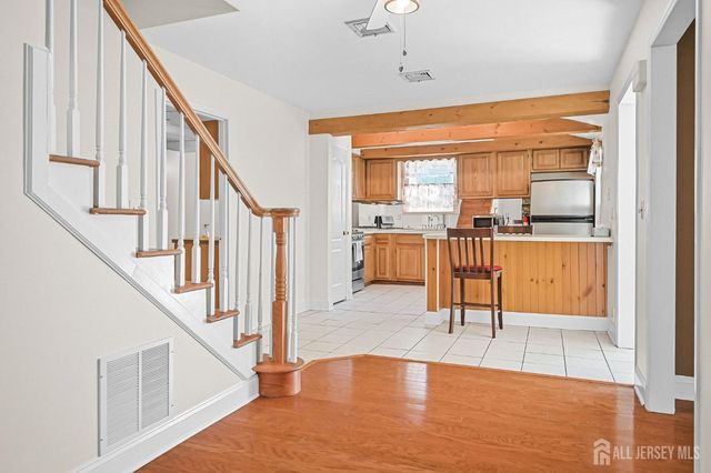 106 Chingarora Avenue, Keyport, NJ 07735