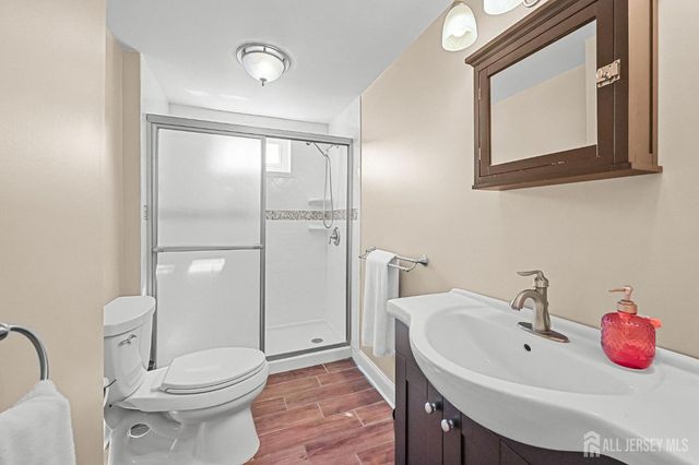 106 Chingarora Avenue, Keyport, NJ 07735