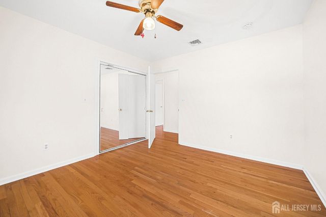 106 Chingarora Avenue, Keyport, NJ 07735