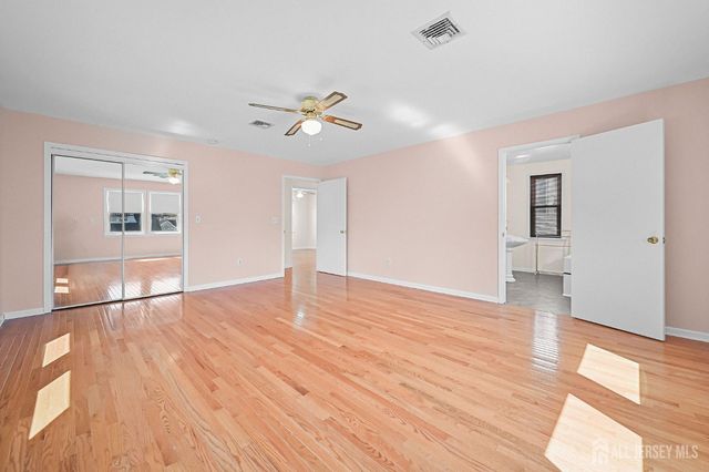 106 Chingarora Avenue, Keyport, NJ 07735