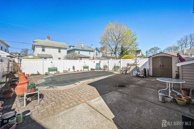 106 Chingarora Avenue, Keyport, NJ 07735