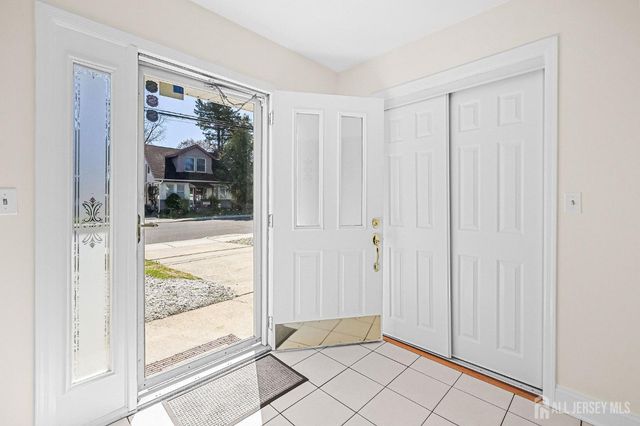 106 Chingarora Avenue, Keyport, NJ 07735