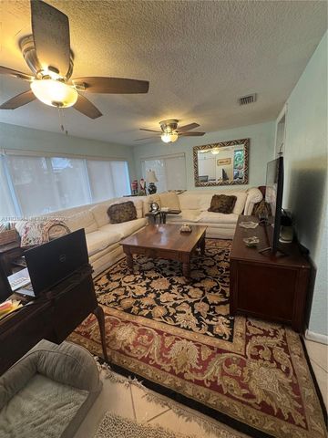 918 SE 16th St 918, Deerfield Beach, FL 33441