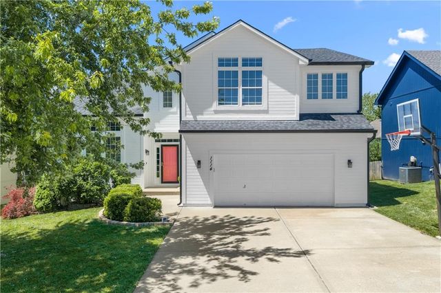 1114 Crimson Lane, Liberty, MO 64068