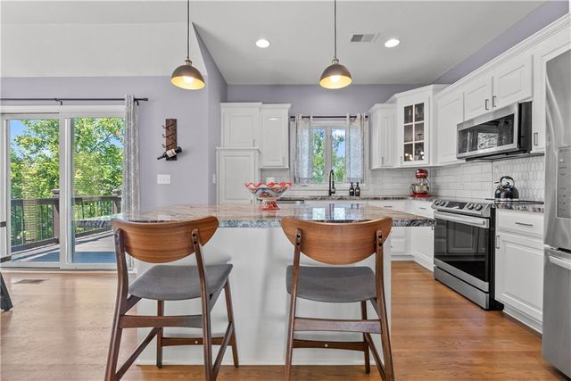 1114 Crimson Lane, Liberty, MO 64068