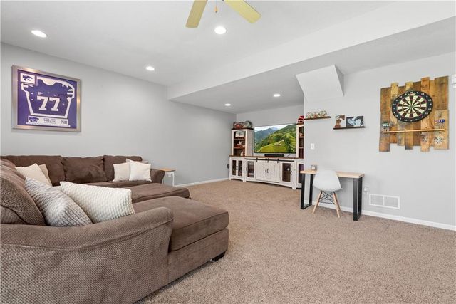 1114 Crimson Lane, Liberty, MO 64068