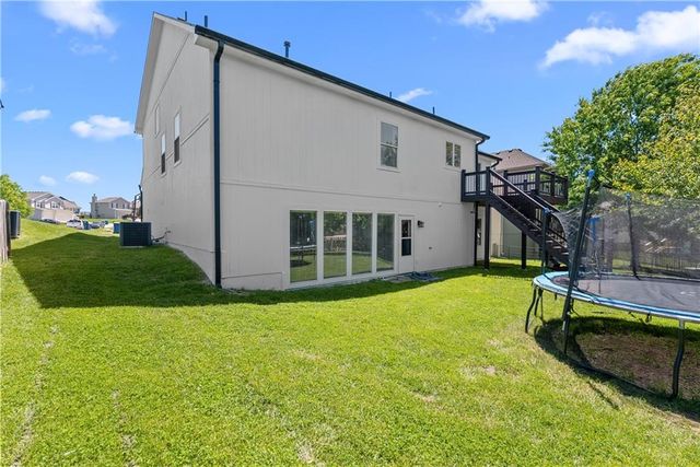 1114 Crimson Lane, Liberty, MO 64068