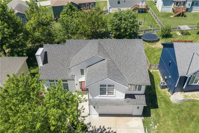 1114 Crimson Lane, Liberty, MO 64068