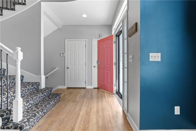 1114 Crimson Lane, Liberty, MO 64068