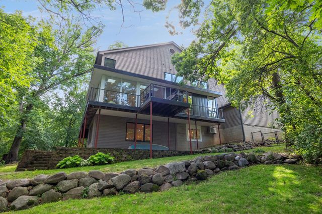 13001 Brenwood Trail, Minnetonka, MN 55343