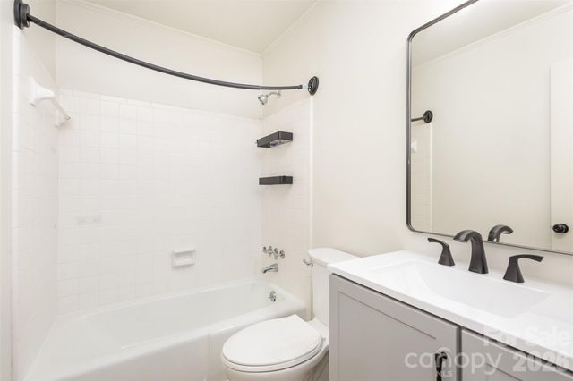 1627 Bonnie Lane, Charlotte, NC 28213