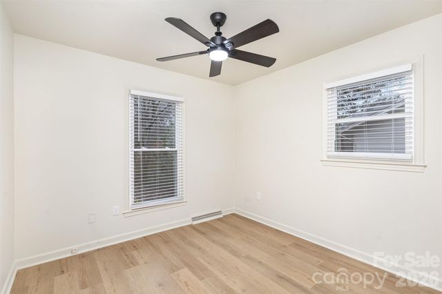 1627 Bonnie Lane, Charlotte, NC 28213