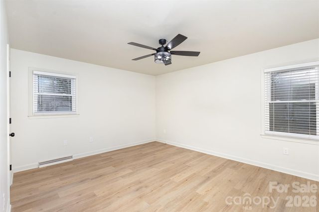 1627 Bonnie Lane, Charlotte, NC 28213