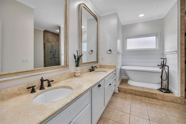 2002 Sea Palms West Drive, St. Simons Island, GA 31522
