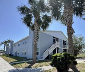 3821 59TH AVENUE W 3821, Bradenton, FL 34210