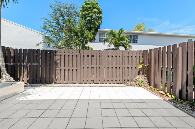 1774 SW 81st Lane 1, Davie, FL 33324