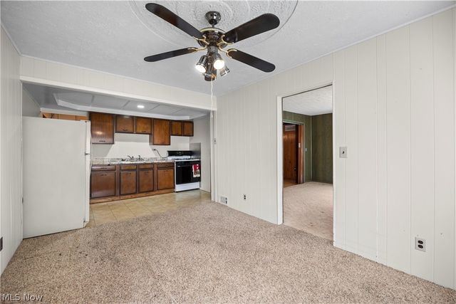 142 Parmely Avenue, Elyria, OH 44035