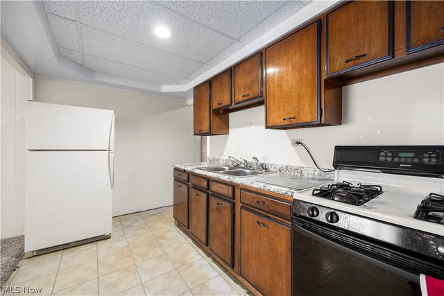 142 Parmely Avenue, Elyria, OH 44035