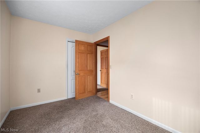 142 Parmely Avenue, Elyria, OH 44035