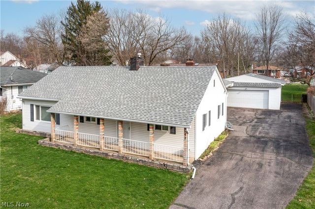 142 Parmely Avenue, Elyria, OH 44035