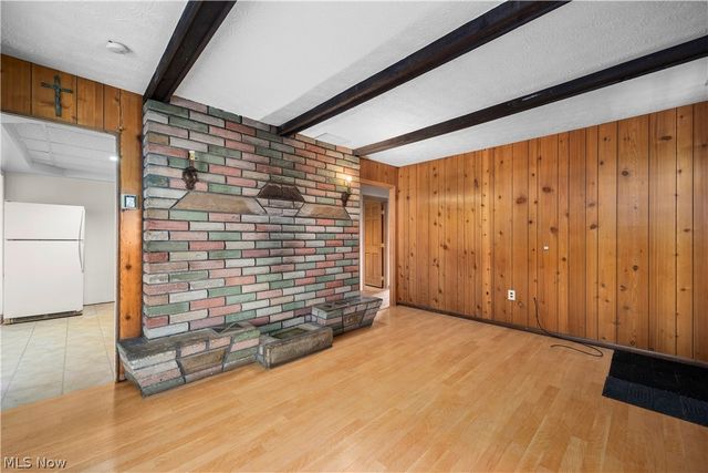 142 Parmely Avenue, Elyria, OH 44035