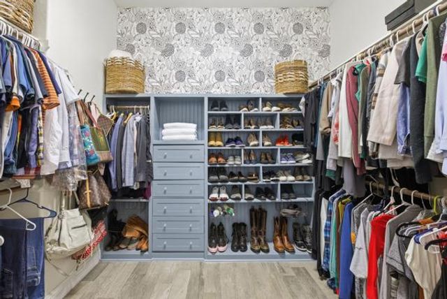 464 Monahans DR, Georgetown, TX 78628