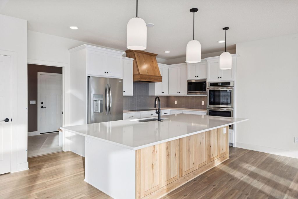 3771 Brookside Drive, Chaska, MN 55318 — photo 5