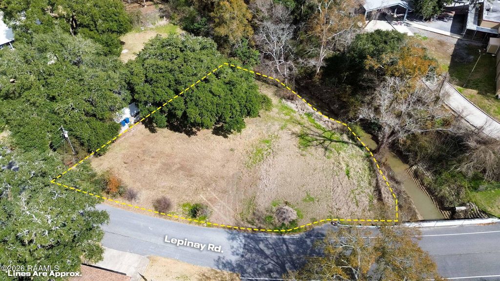 124 Lepinay Road, Lafayette, LA 70508