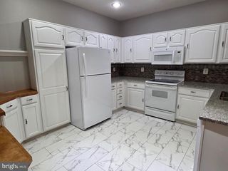 802 COXSWAIN WAY #201, Annapolis, MD 21401