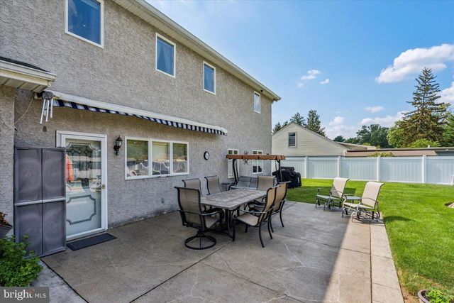 2157 MARY LN, Broomall, PA 19008