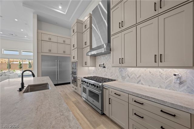 8835 South Monte Cristo Way, Las Vegas, NV 89113