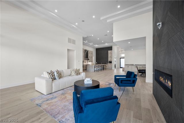 8835 South Monte Cristo Way, Las Vegas, NV 89113