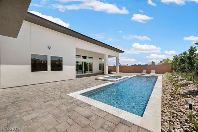 8835 South Monte Cristo Way, Las Vegas, NV 89113
