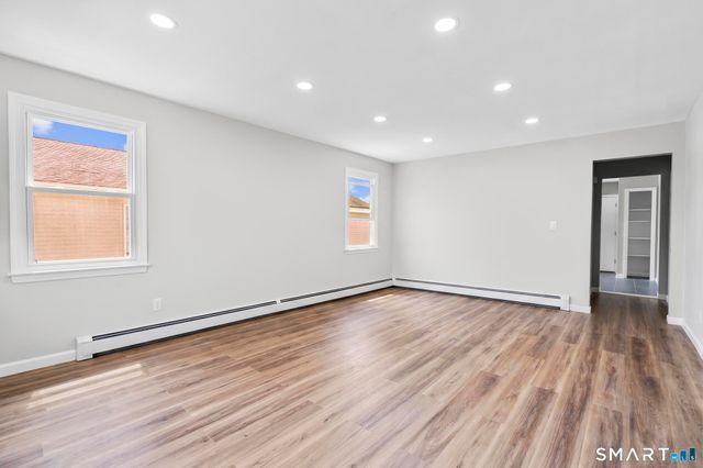 25 Elizabeth Street, Ansonia, CT 06401