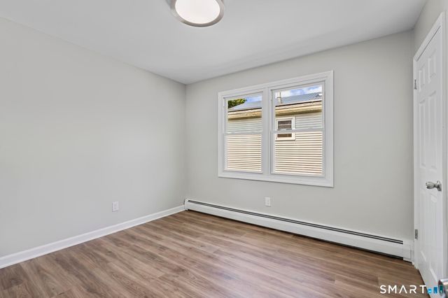 25 Elizabeth Street, Ansonia, CT 06401