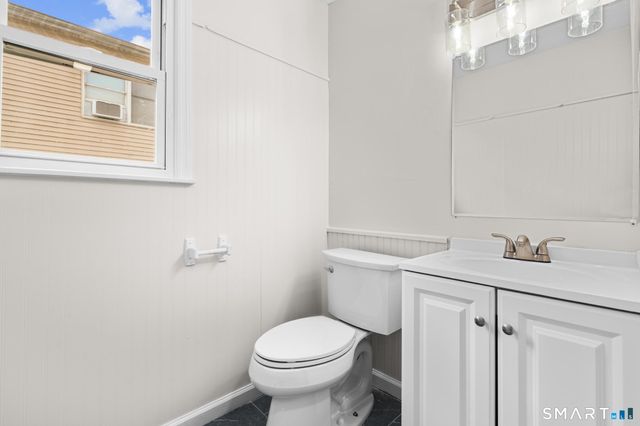 25 Elizabeth Street, Ansonia, CT 06401