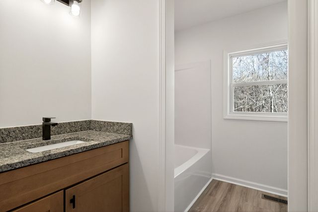 118 Higdon Ln, Monterey, TN 38574