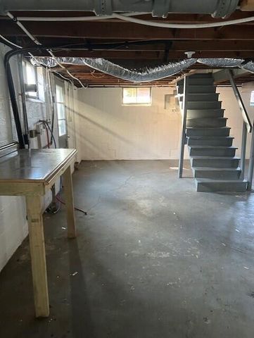 726 Elizabeth AVE, Salem, VA 24153