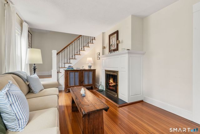 13 Elliott Street, Norwalk, CT 06855