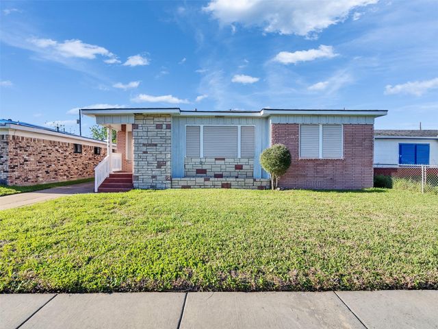 5108 Avenue L Street, Galveston, TX 77551