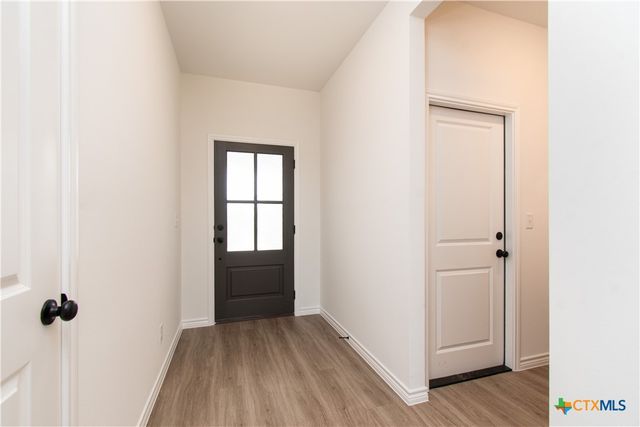 569 Bella Rose Drive, Belton, TX 76513