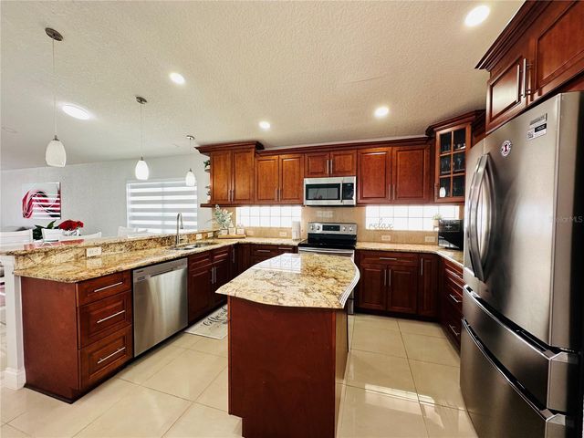8885 PALISADES BEACH AVENUE, Orlando, FL 32829