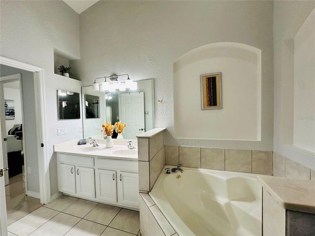 8885 PALISADES BEACH AVENUE, Orlando, FL 32829