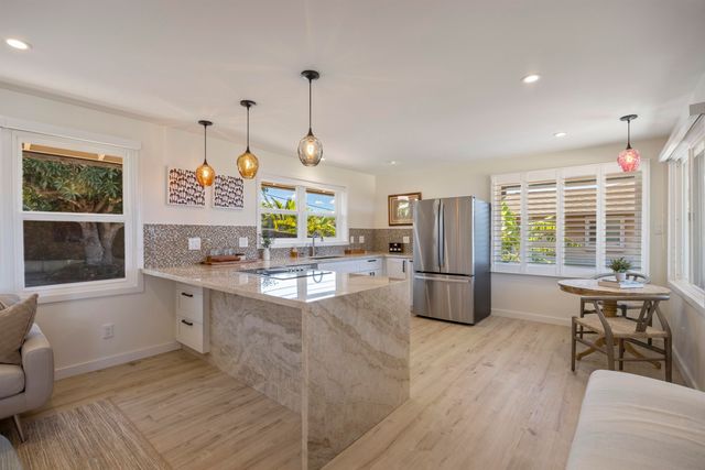 519 Hana Hwy, Paia, HI 96779