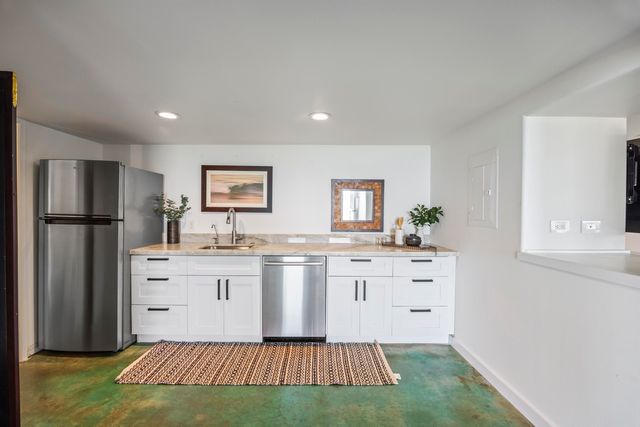 519 Hana Hwy, Paia, HI 96779