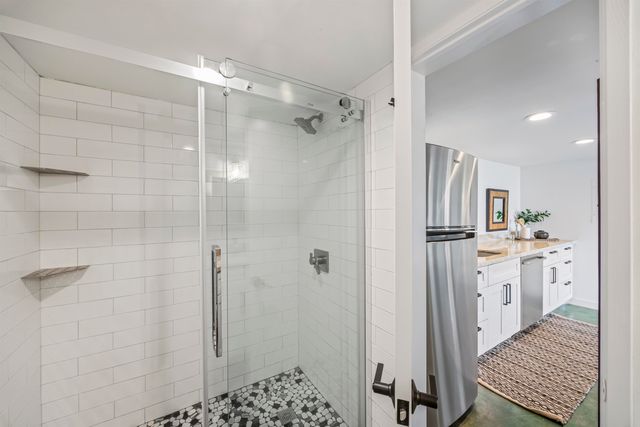 519 Hana Hwy, Paia, HI 96779